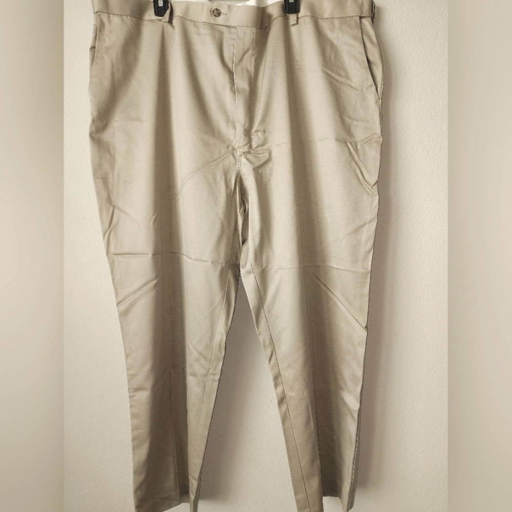 Roundtree&Yorke Comfort Waist Dress Pants